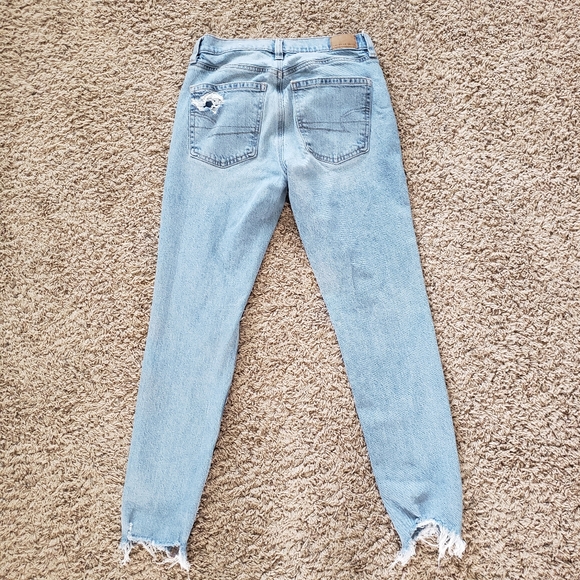 American Eagle 90's Skinny Distressed Size 4 Regular Jeans - Picture 4 of 4